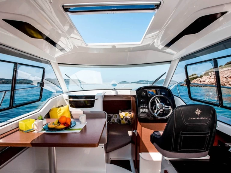 Boat rental Jeanneau Merry Fisher 795 in Trogir on Samboat