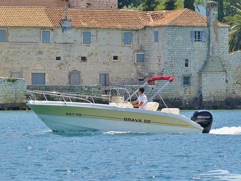 Motorboat for rent Trogir at the best price