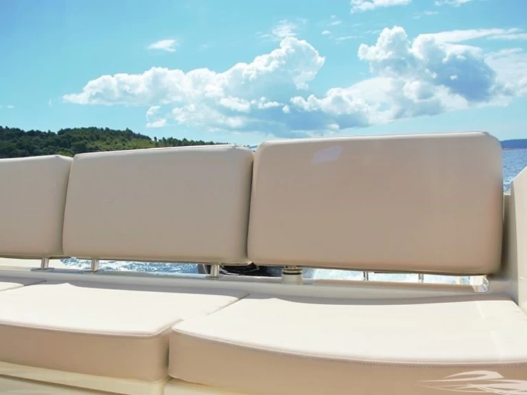 Motorboat rental in Trogir - Quicksilver Quicksilver 675 Activ Open