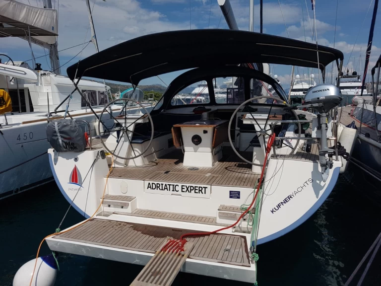 Bareboat Rental Sailboat D&D Yacht with a boat licence