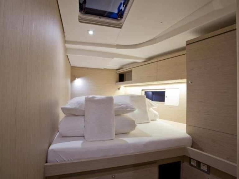 Yacht charter Alimos cheap Oceanis 51.1