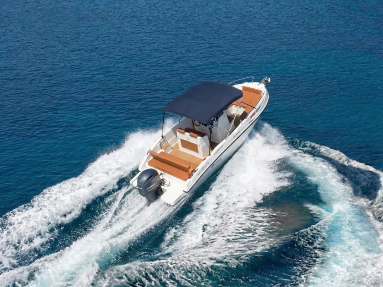 Motorboat rental with or without captain Nireus Gijón