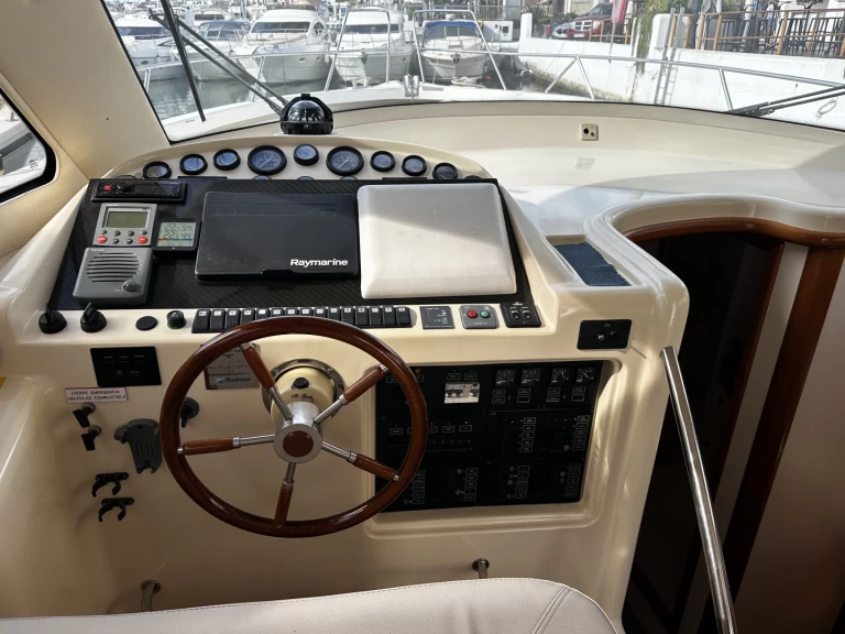 Motorboat rental in Marbella - Rodman R12,50