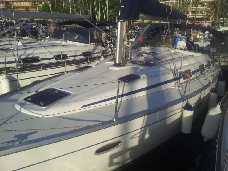 Sailboat rental in Palma de Mallorca - Bavaria Bavaria 40 Cruiser