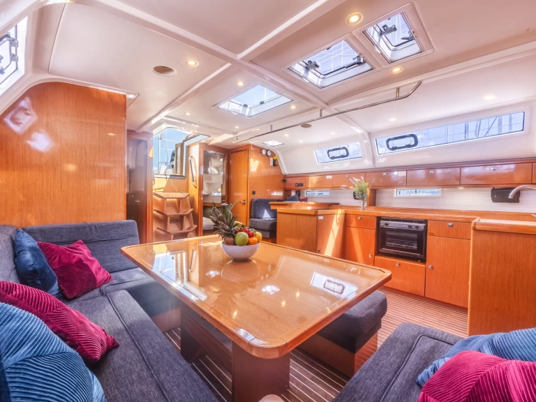 Bareboat Rental Sailboat Bavaria with a boat licence