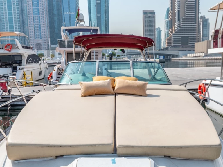 Rent a Régal 33ft Dubai Marina