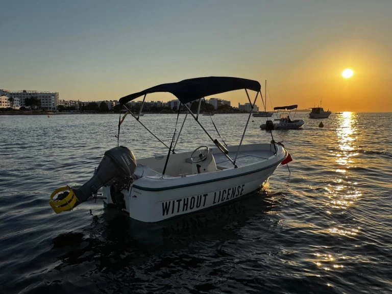 Rent a Quicksilver 410 Fish Consola Sant Antoni de Portmany