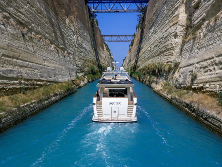 Luxury Yacht rental with or without captain FA Custom Piraeus