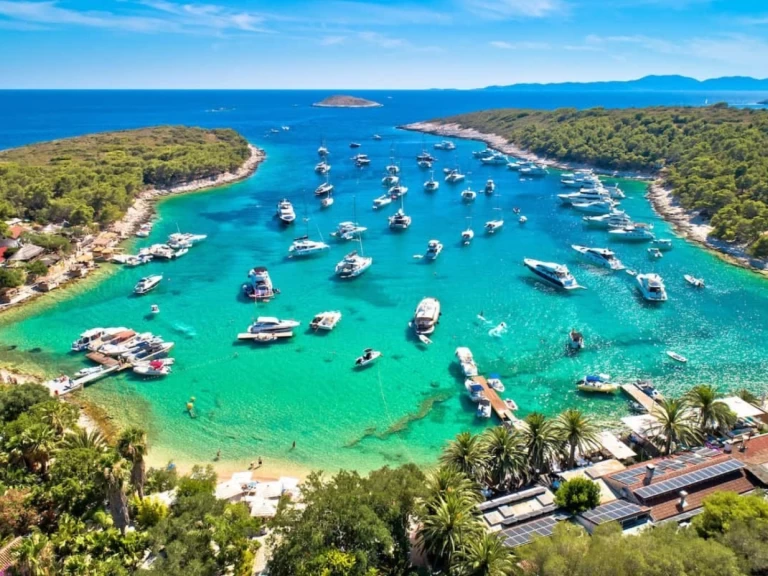Boat rental Rib Dl 700 in Split on Samboat