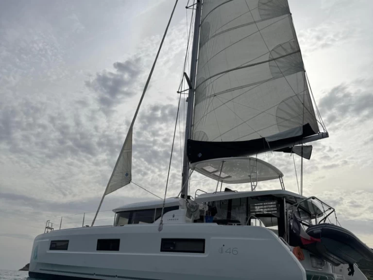 Catamaran for rent Cagliari Port at the best price