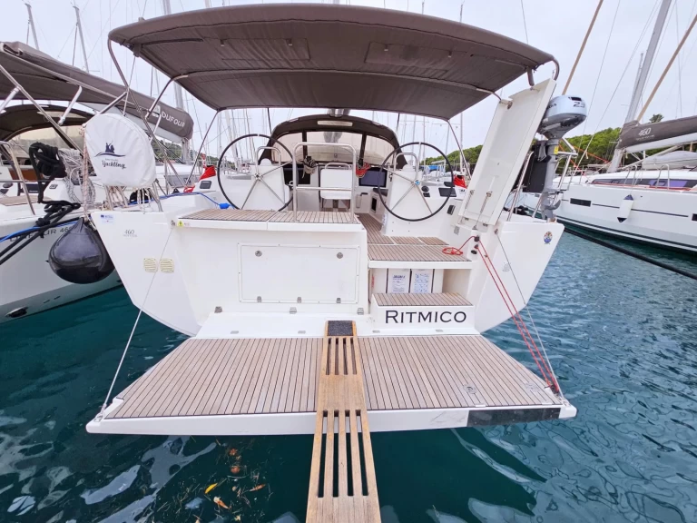 Sailboat rental with or without captain Dufour Vlycho