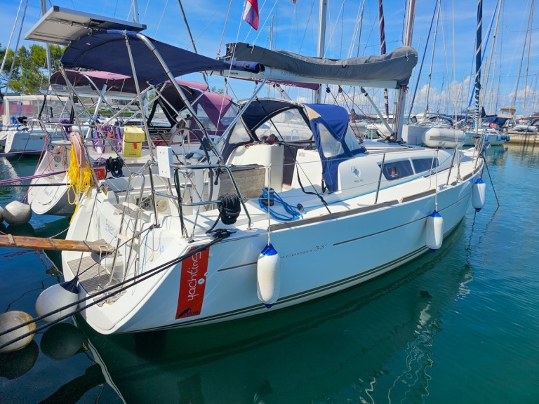 Rent a Jeanneau Sun Odyssey 33i Izola