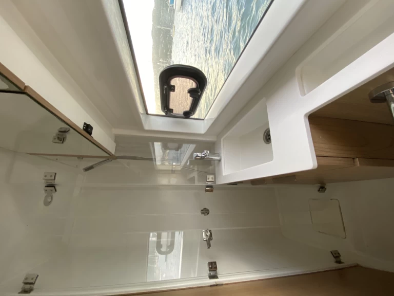 Rent a Bali Bali Catspace Voile Le Marin