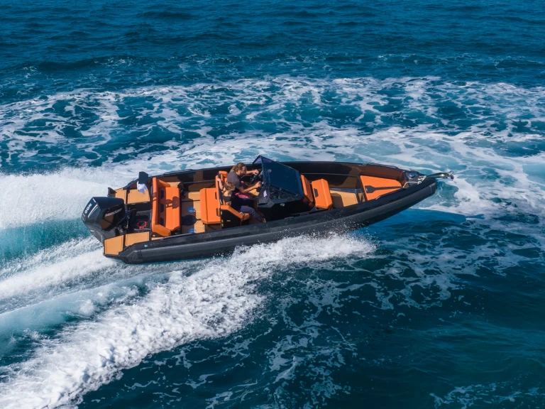 Motorboat rental with or without captain  Porto Cheli