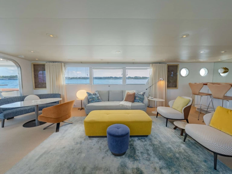 Luxury Yacht rental in La Romana - Burger SOVEREIGN