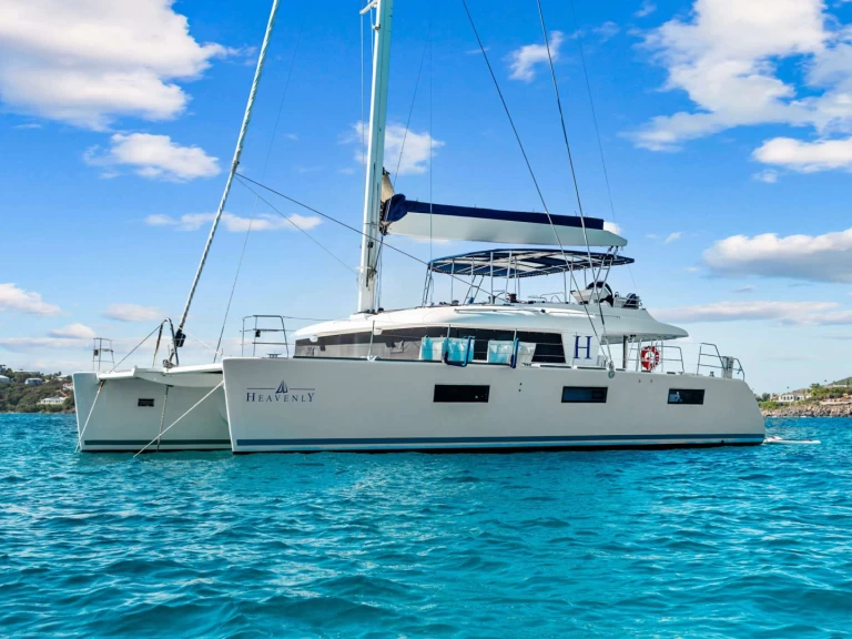 Yacht charter Saint Martin cheap HEAVENLY