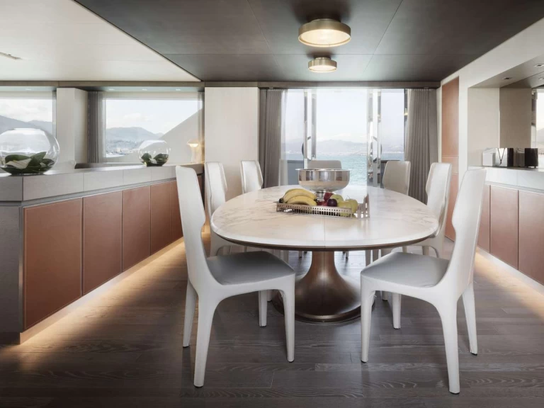 Luxury Yacht rental in Athens - San Lorenzo FATSA