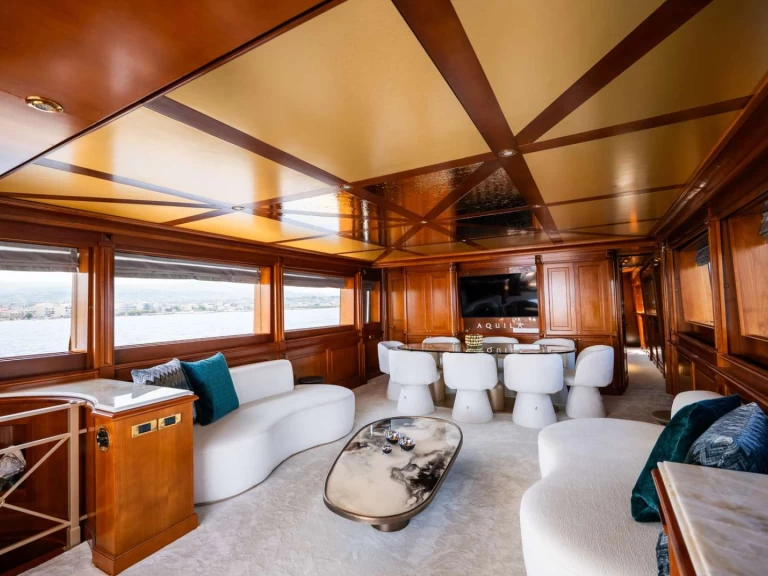 Luxury Yacht rental with or without captain Baglietto Ellinikó