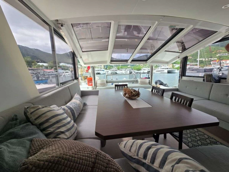 Luxury Yacht for rent British Virgin Islands (BVI) at the best price