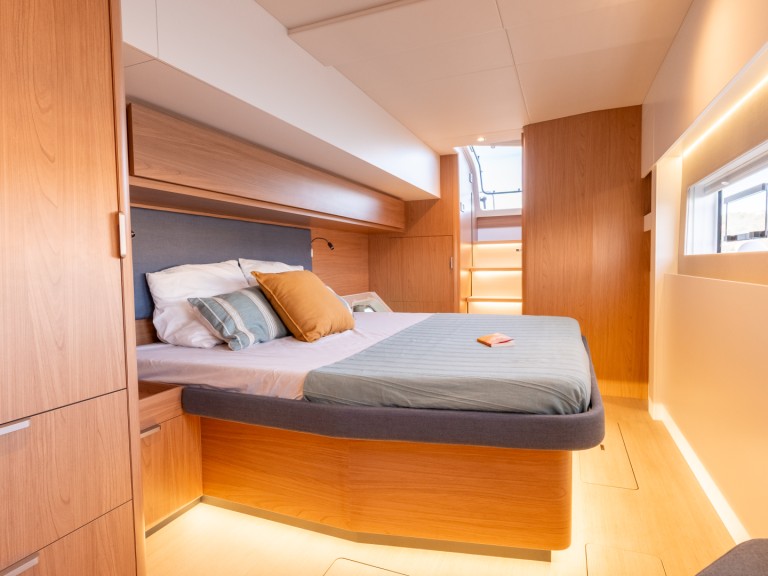 Catamaran for rent Port d'Andratx at the best price