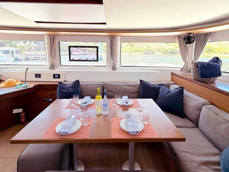 Yacht charter British Virgin Islands (BVI) cheap KERRY LEE