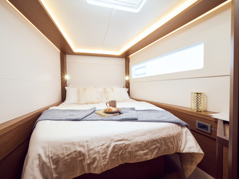 Boat rental Lagoon Lagoon 46 in Trogir on Samboat