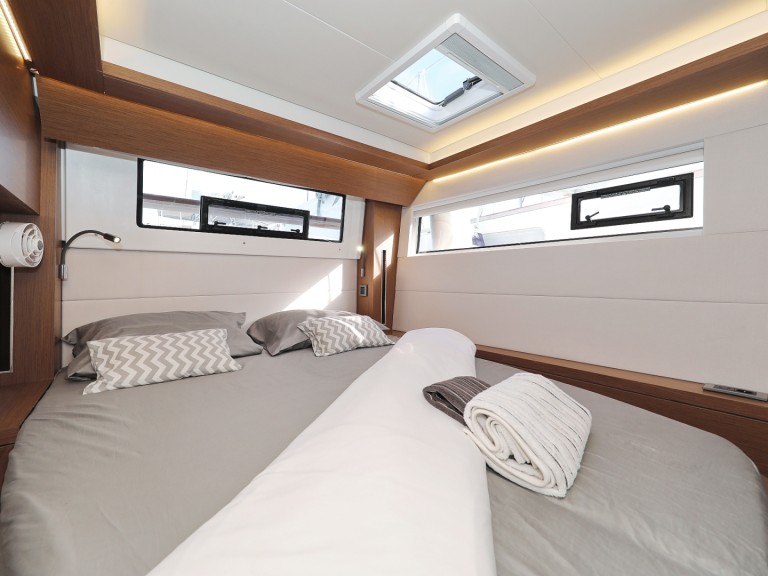 Catamaran for rent Sukošan at the best price