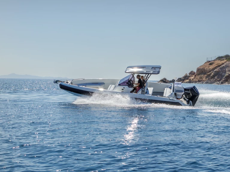 Rent a  Iron 827 Porto Cheli