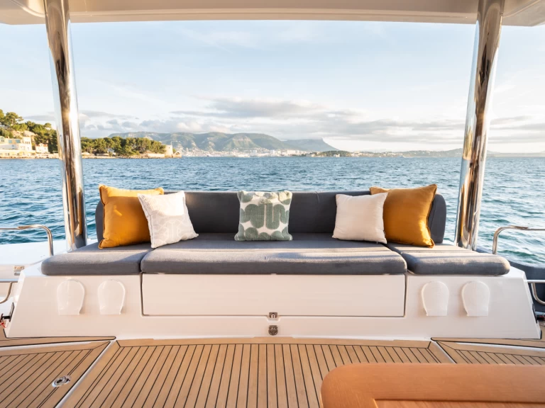 Bali Bali 5.2 in Port d'Andratx on SamBoat