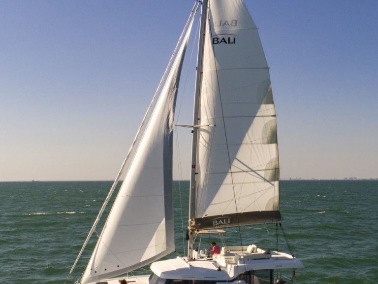 Bareboat Rental Catamaran Bali with a boat licence