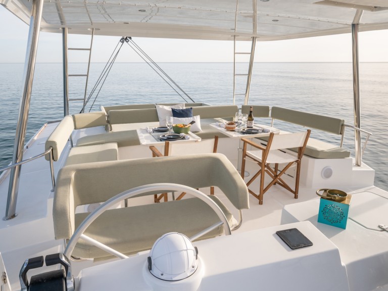 Catamaran for rent Port d'Andratx at the best price