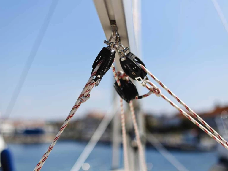 Yacht charter Zadar cheap Cruiser 34