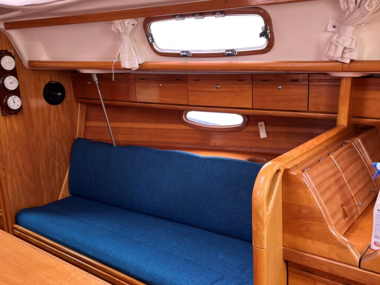 Bavaria Bavaria 33 Cruiser in Izola on SamBoat