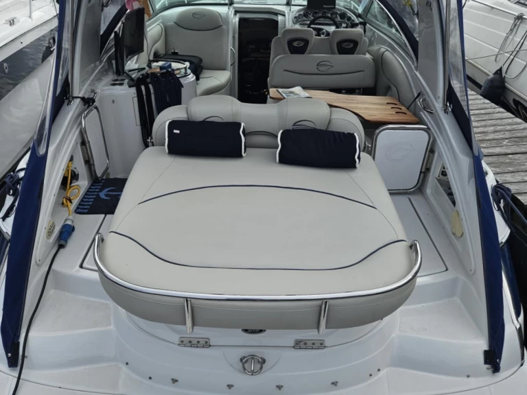 Motorboat rental with or without captain Crownline Malchow
