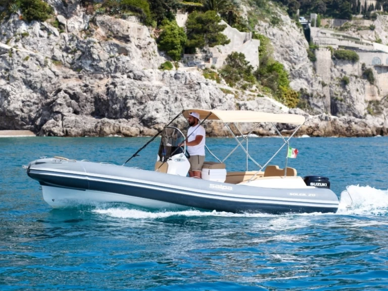 Rent a Salpa Salpa Soleil 20 Porto di Salerno