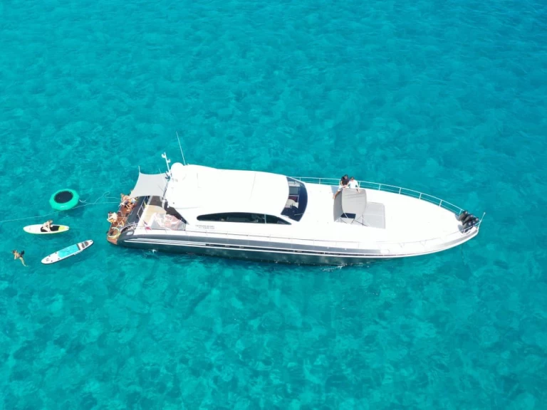 Boat rental Arno Leopard Leopard 23 in Saint-Tropez on Samboat