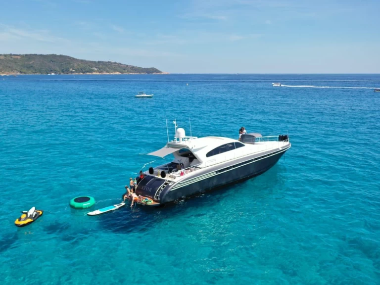 Luxury Yacht rental with or without captain Arno Leopard Saint-Tropez