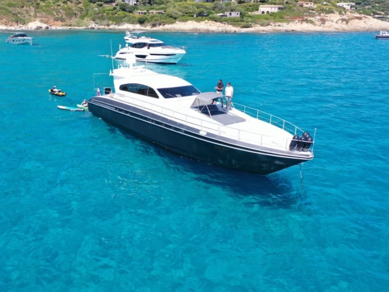 Luxury Yacht rental with or without captain Arno Leopard Saint-Tropez
