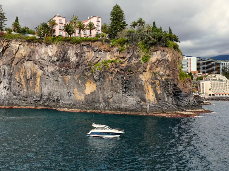 Jeanneau LEADER 9 HT charter bareboat or captained in  Madeira Islands