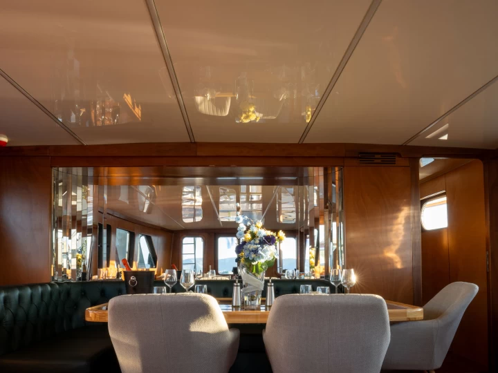 Bareboat Rental Luxury Yacht Codecasa with a boat licence