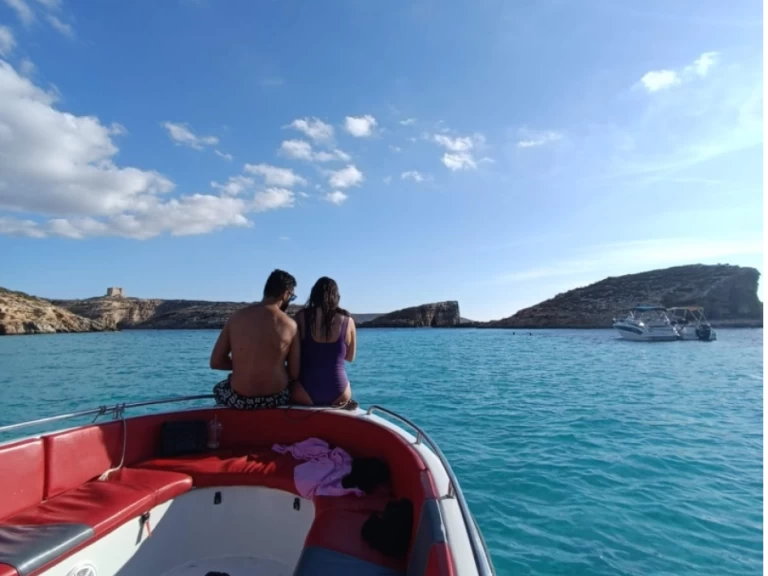 Rent a Yamaha Yamaha VX Cospicua