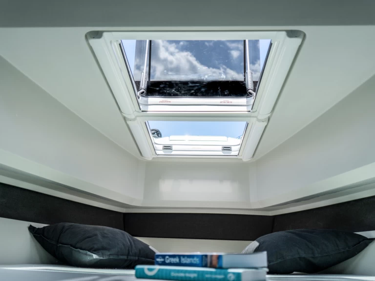 Bareboat Rental Motorboat Saxdor with a boat licence