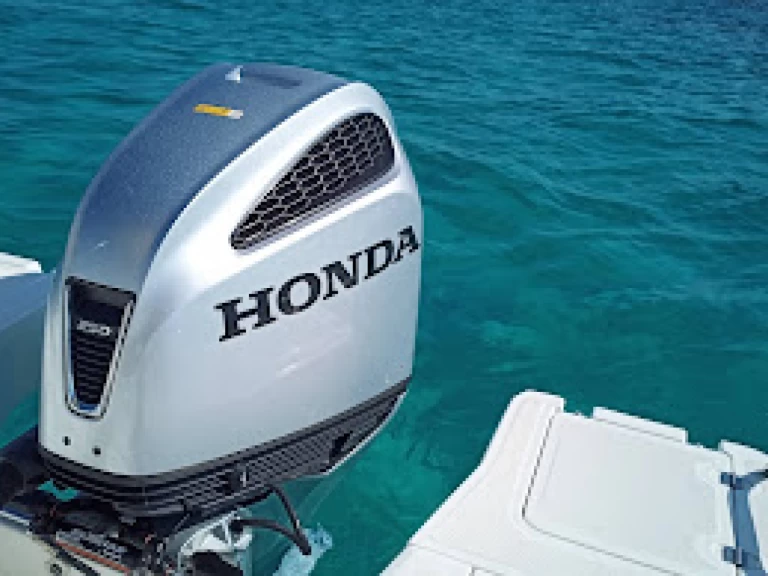 Bareboat Rental Motorboat  with a boat licence