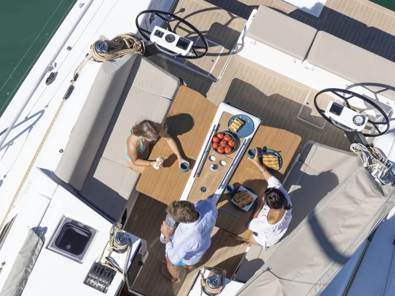 Rent a Dufour Dufour 43 Skiathos