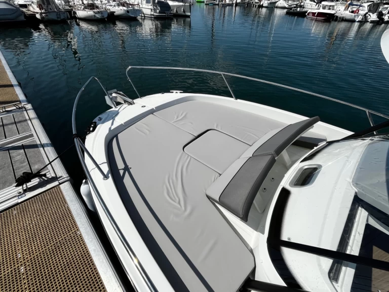 Jeanneau Cap Camarat 7.5 WA Serie 2 charter bareboat or captained in  La Forêt-Fouesnant