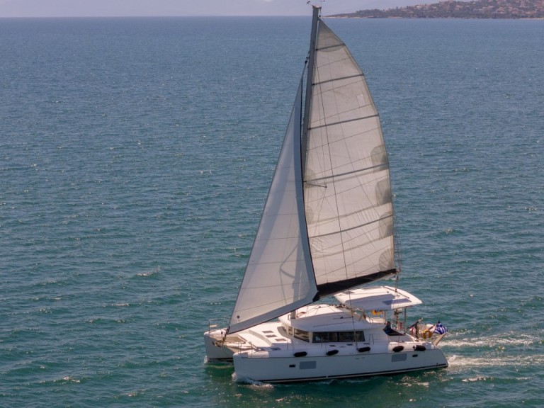 Catamaran for rent Deme of Volos at the best price