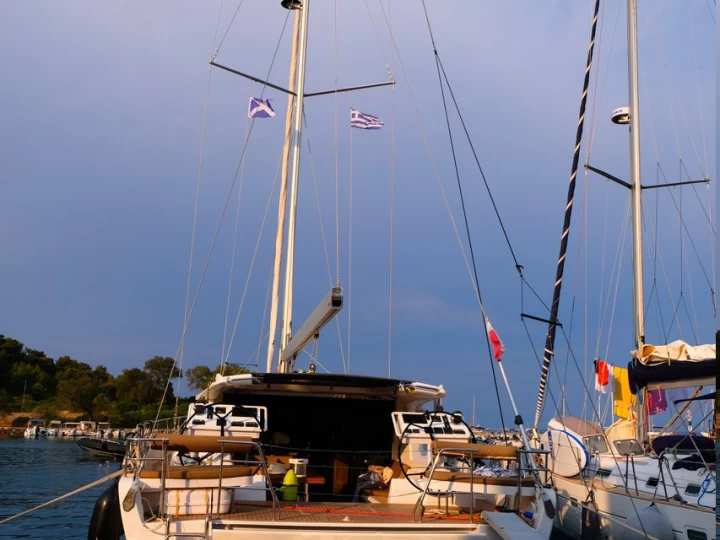 Yacht charter Gouvia cheap Moody 54 DS