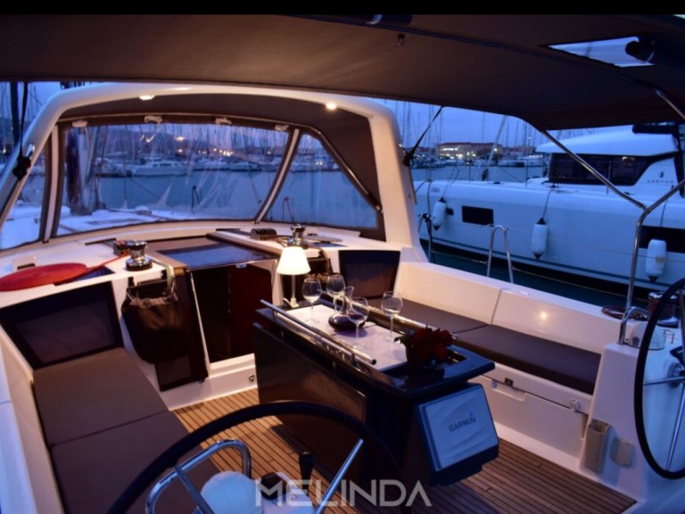 Bénéteau Oceanis 45 charter bareboat or captained in  Lefkáda