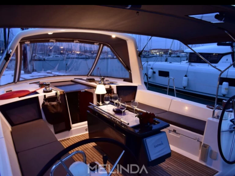 Bénéteau Oceanis 45 charter bareboat or captained in  Lefkáda