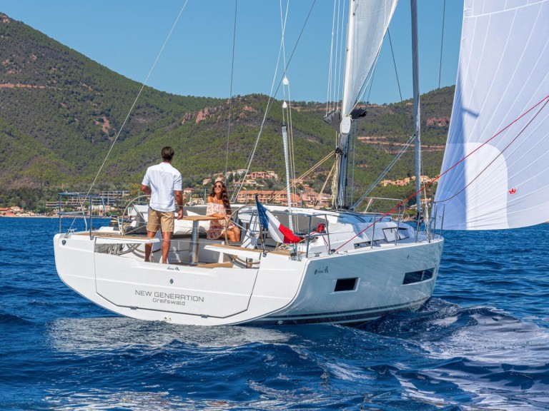 Yacht charter Šibenik cheap Hanse 410